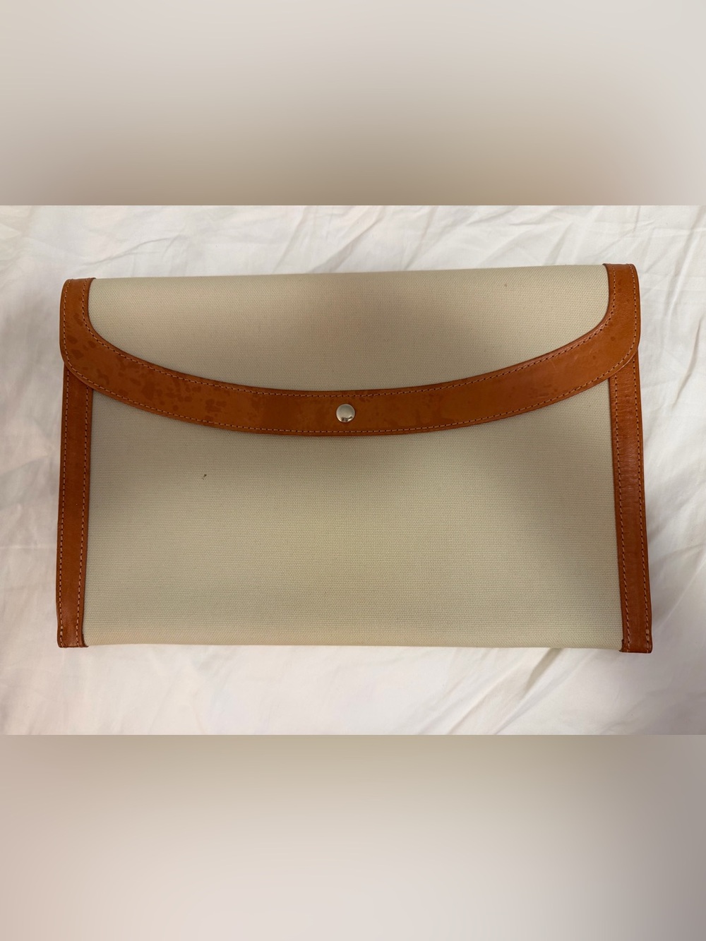 Mansur Gavriel Clutch